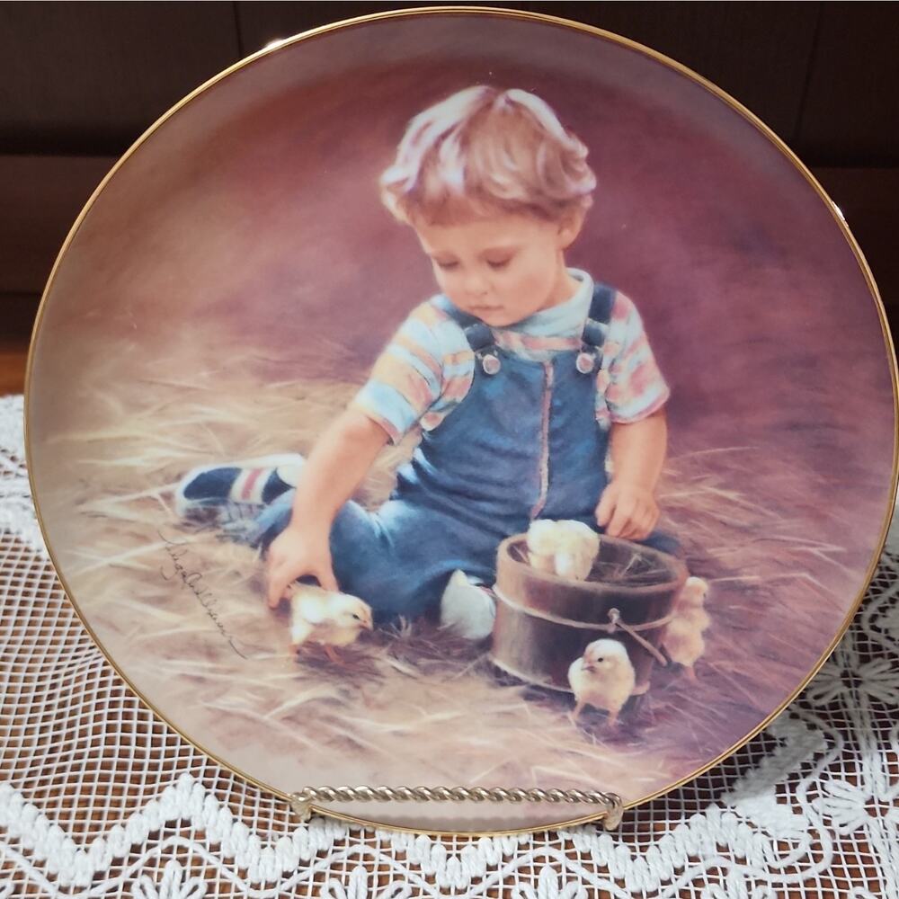 The Hamilton Collection Magic of Childhood Porcelain Collector Plate